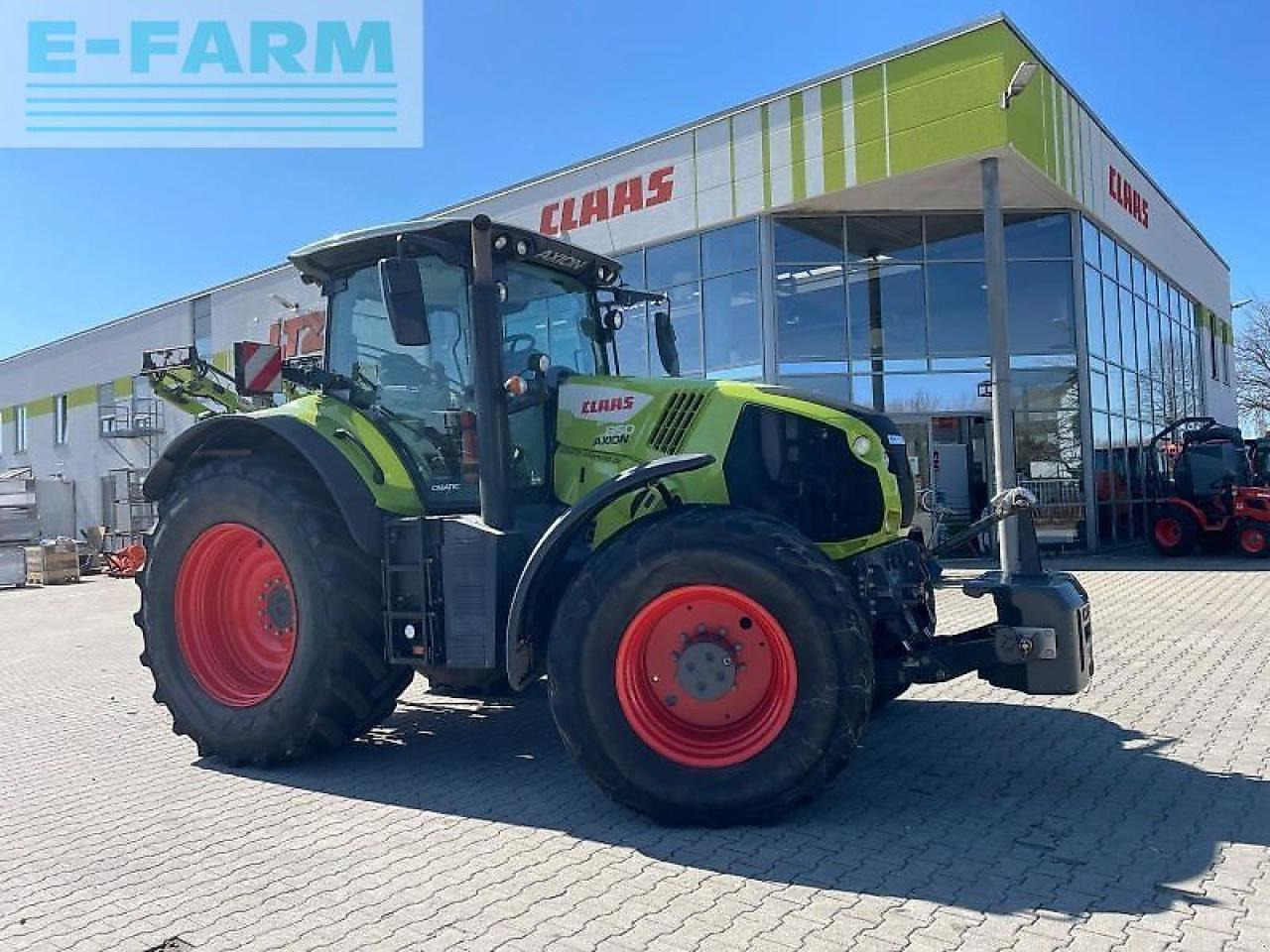 CLAAS axion 850 cmatic - stage v ci CMATIC - Трактор: фото 1 CLAAS axion 850 cmatic - stage v ci CMATIC - Трактор: фото 1