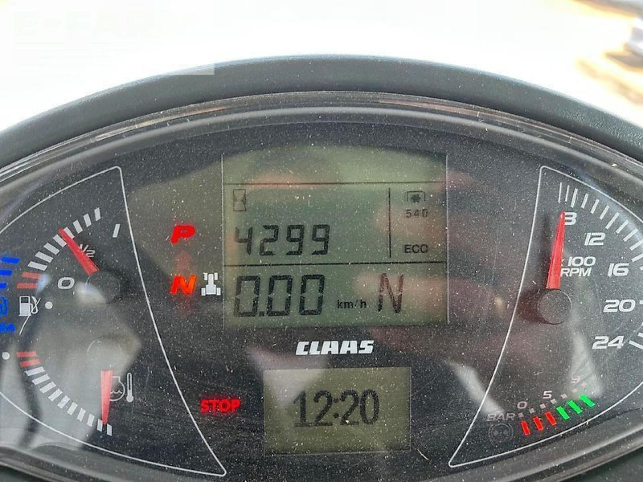CLAAS axion 870 - Трактор: фото 4 CLAAS axion 870 - Трактор: фото 4