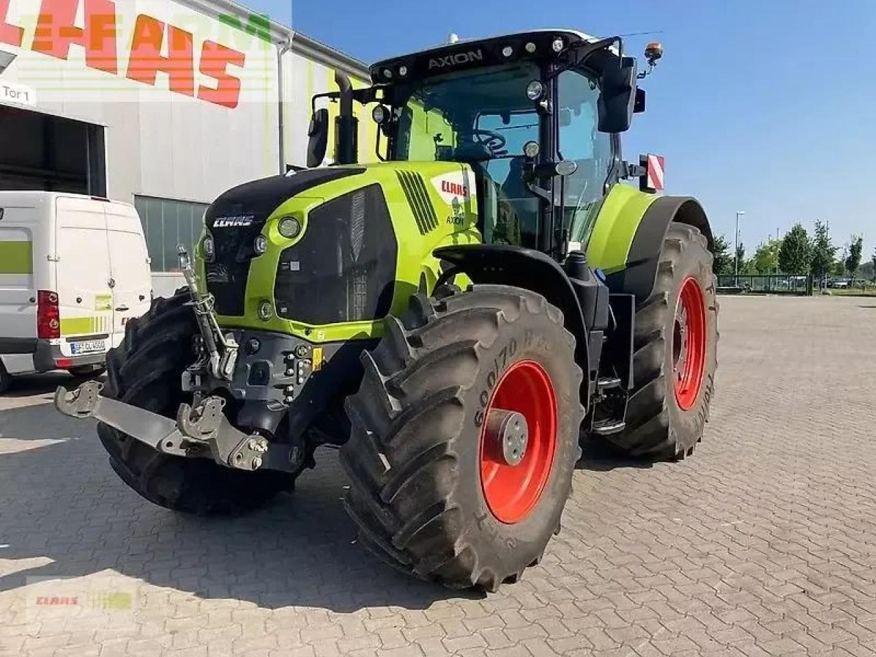CLAAS axion 870 cmatic CMATIC - Трактор: фото 2 CLAAS axion 870 cmatic CMATIC - Трактор: фото 2