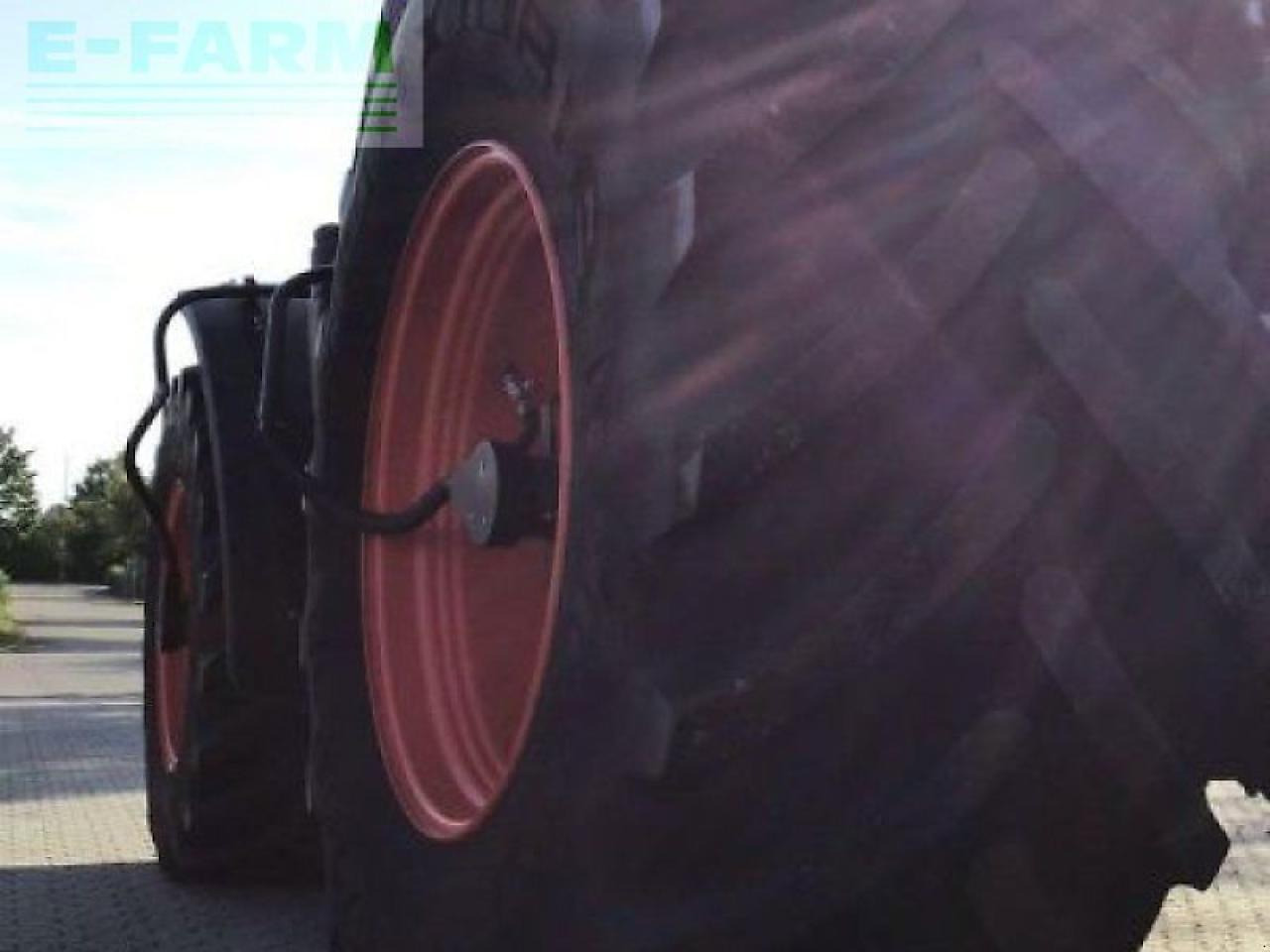 CLAAS axion 870 cmatic cebis CMATIC CEBIS - Трактор: фото 2 CLAAS axion 870 cmatic cebis CMATIC CEBIS - Трактор: фото 2