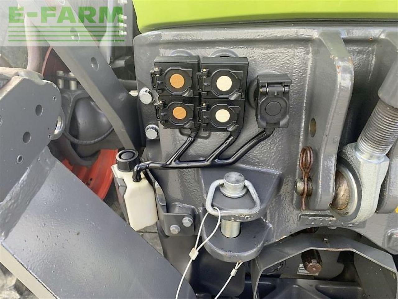 Трактор CLAAS axion 870 cmatic cebis CMATIC CEBIS: фото 17