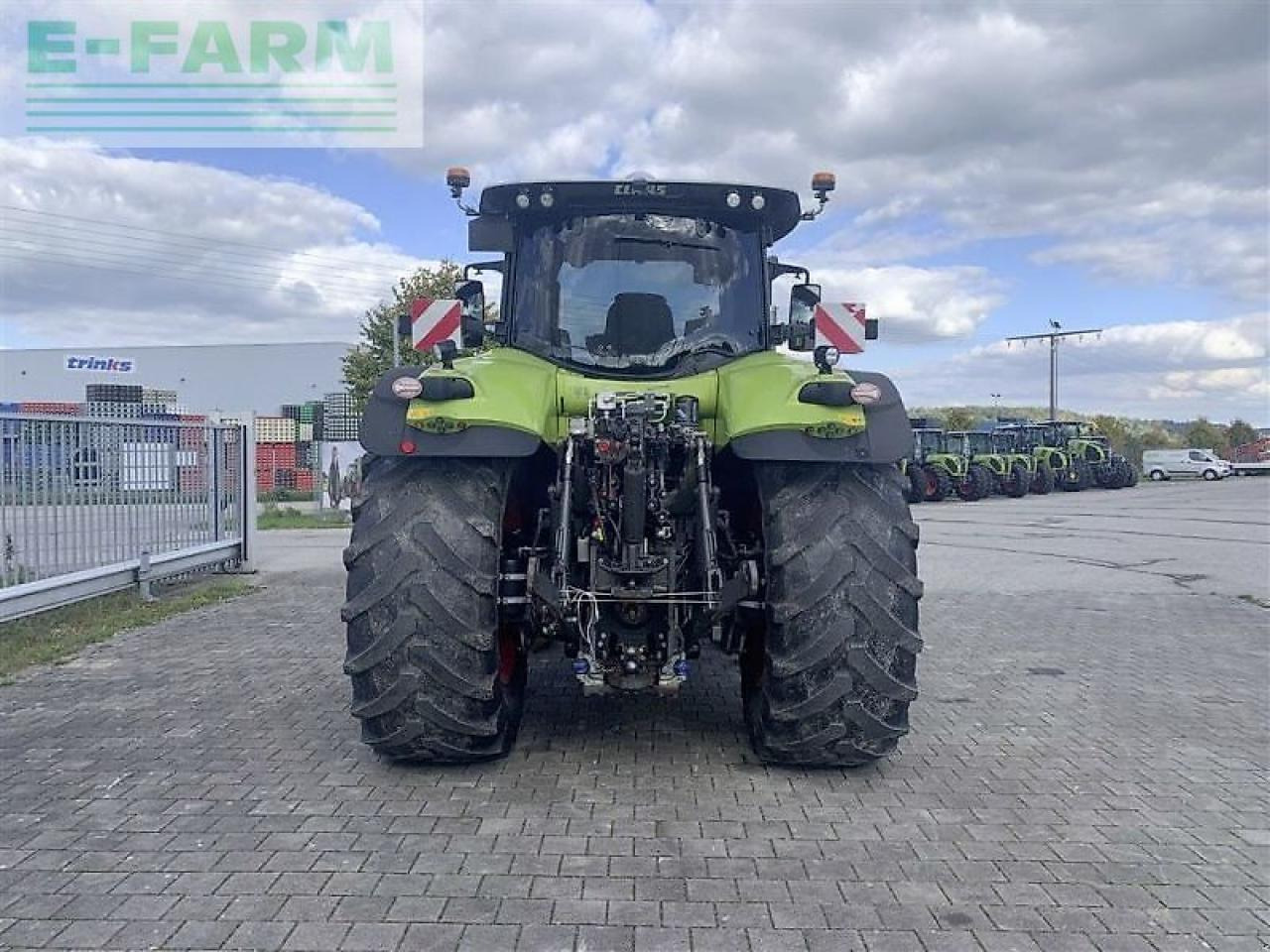 CLAAS axion 870 cmatic cebis CMATIC CEBIS - Трактор: фото 4 CLAAS axion 870 cmatic cebis CMATIC CEBIS - Трактор: фото 4