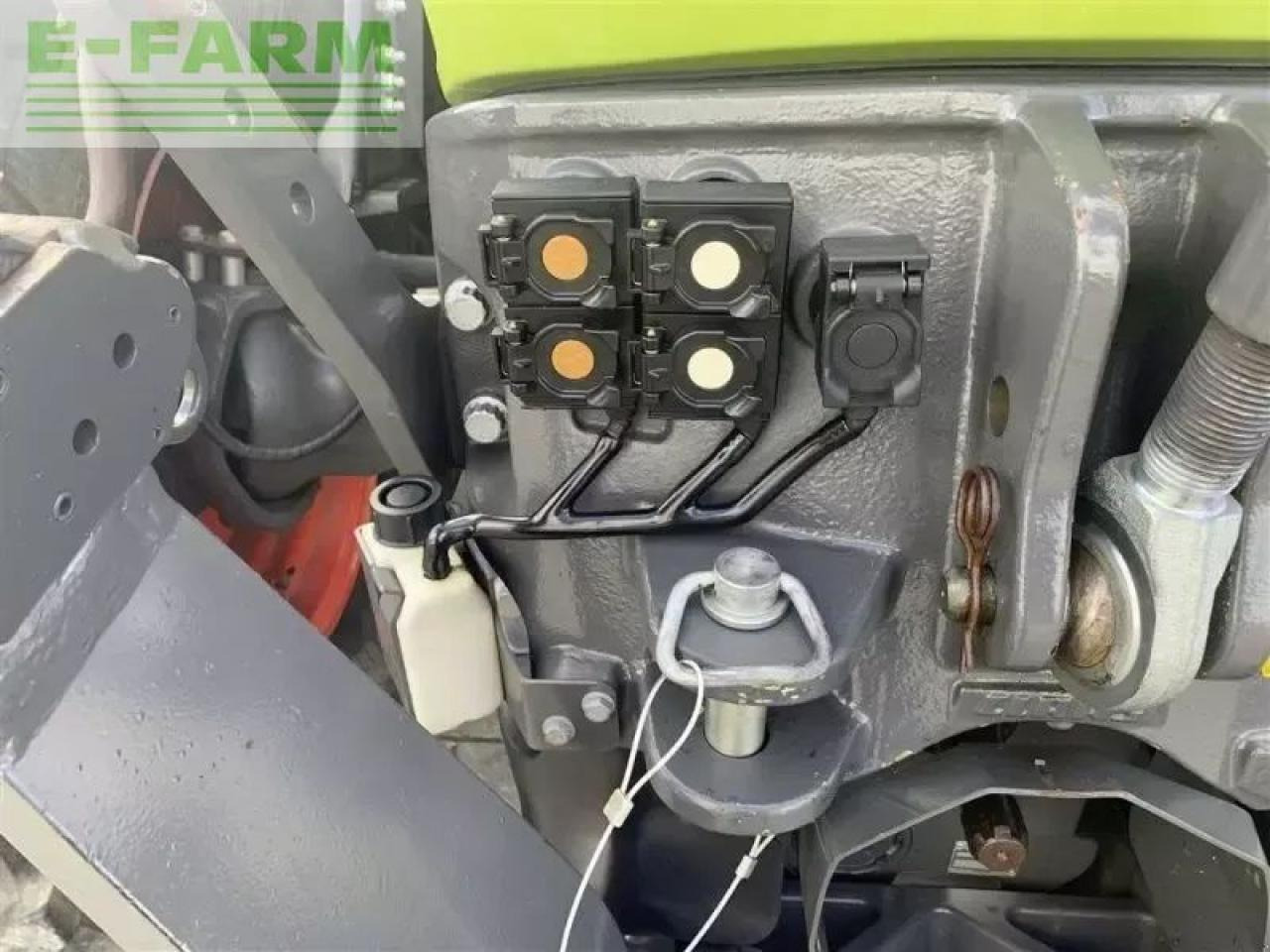 Трактор CLAAS axion 870 cmatic cebis CMATIC CEBIS: фото 17