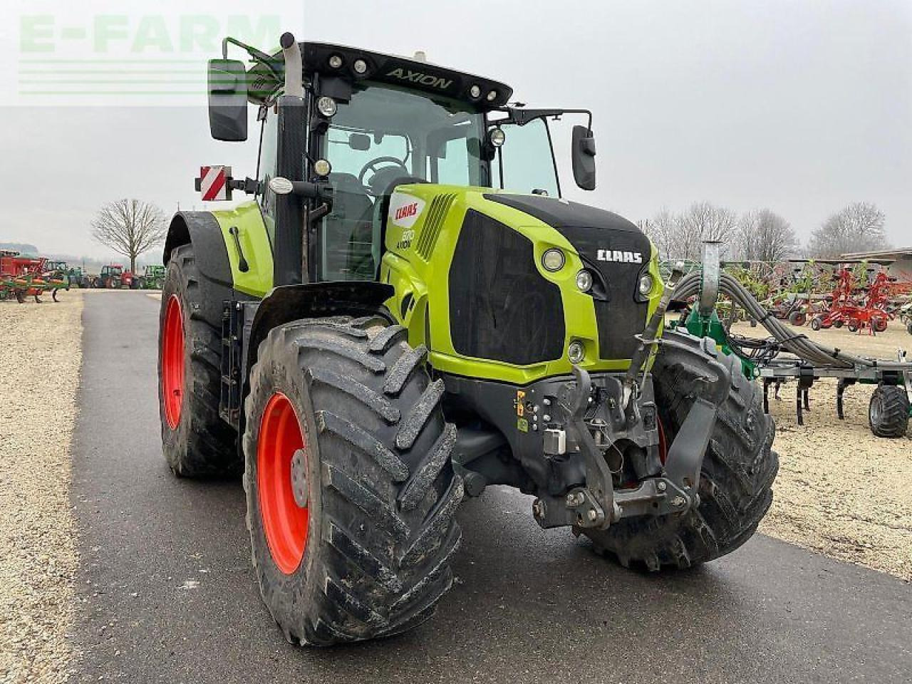 CLAAS axion 870 cmatic cebis CMATIC CEBIS - Трактор: фото 1 CLAAS axion 870 cmatic cebis CMATIC CEBIS - Трактор: фото 1