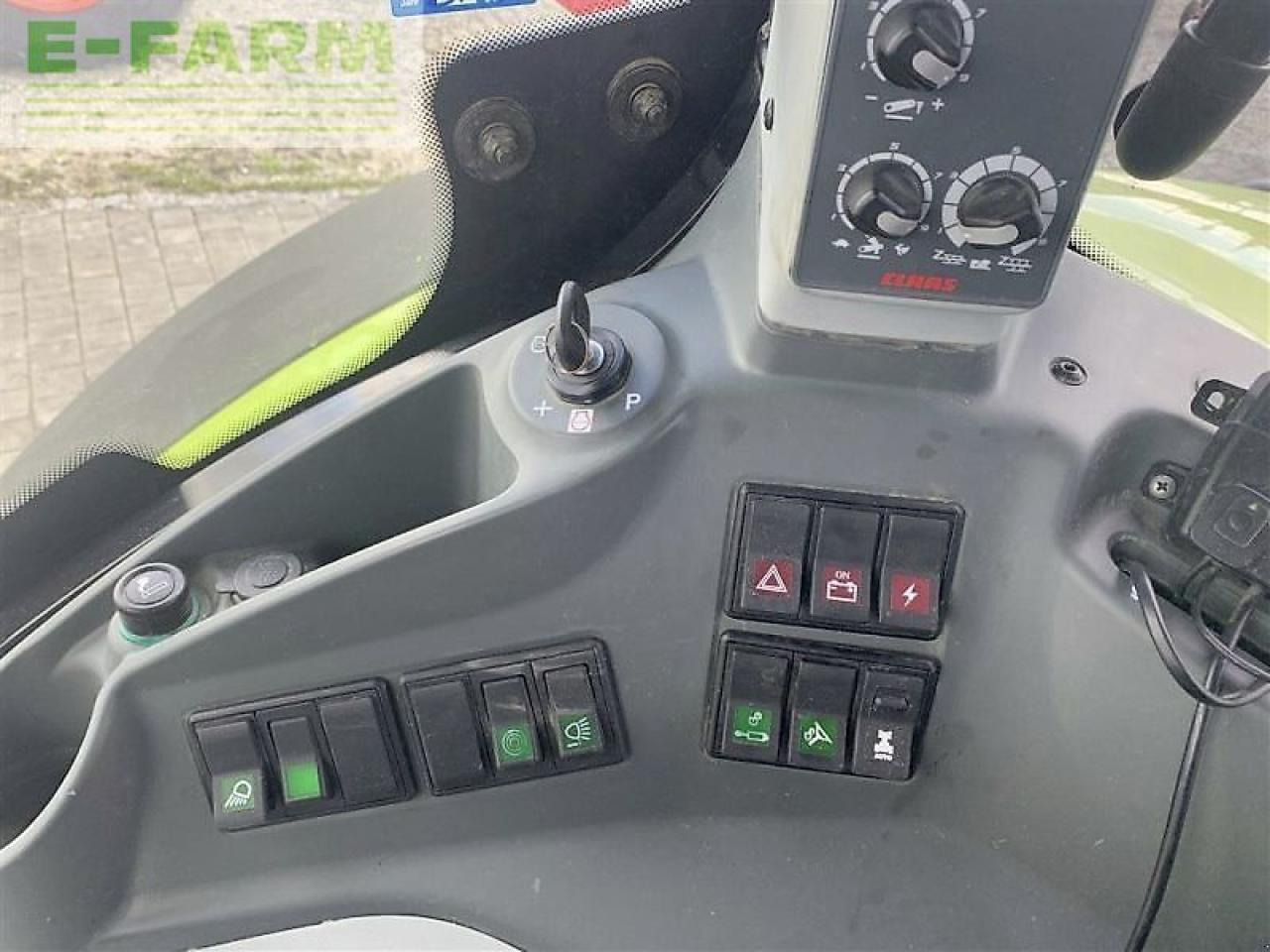 Трактор CLAAS axion 870 cmatic cebis CMATIC CEBIS: фото 13