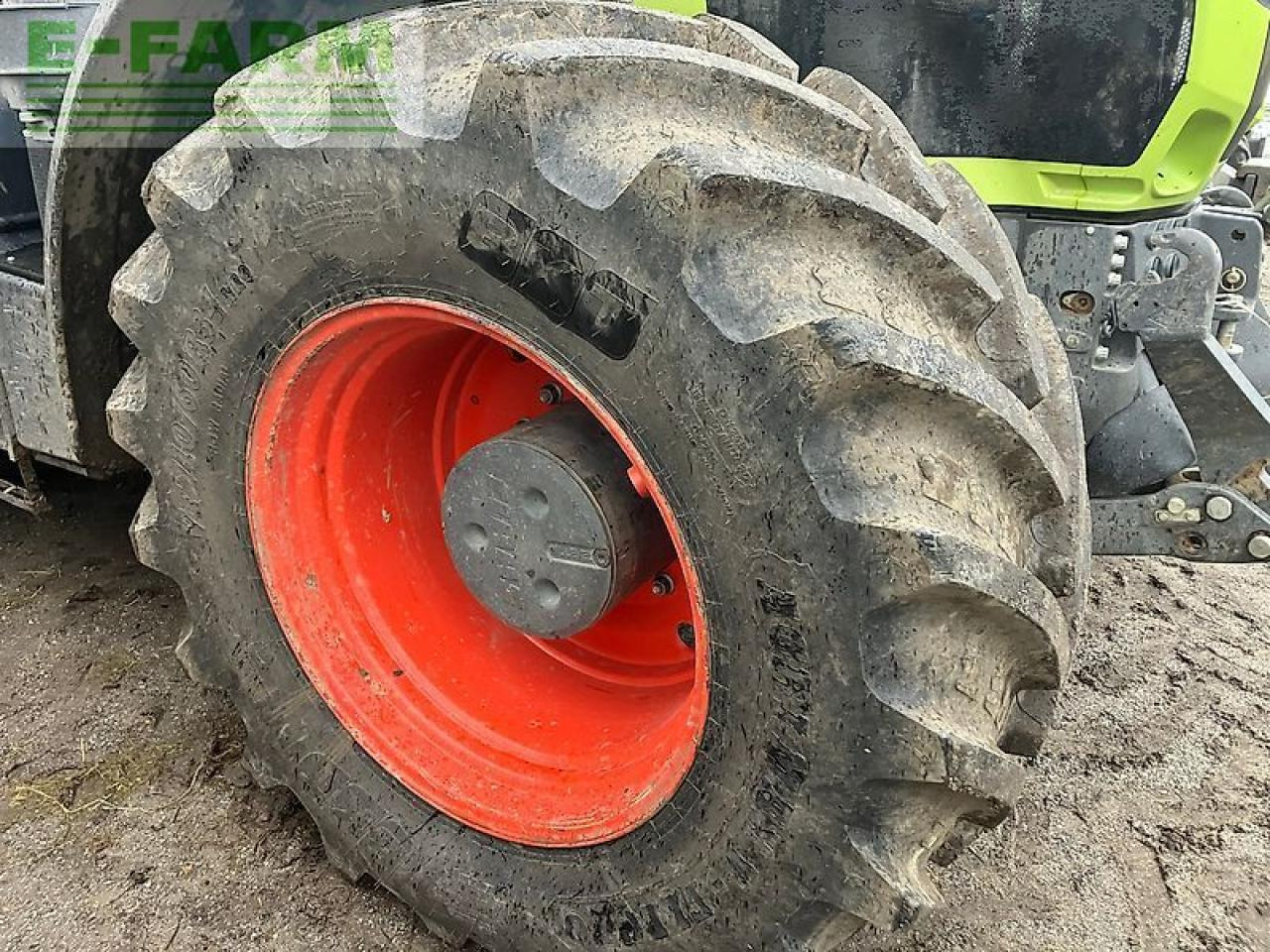 CLAAS axion 920 - Трактор: фото 5 CLAAS axion 920 - Трактор: фото 5