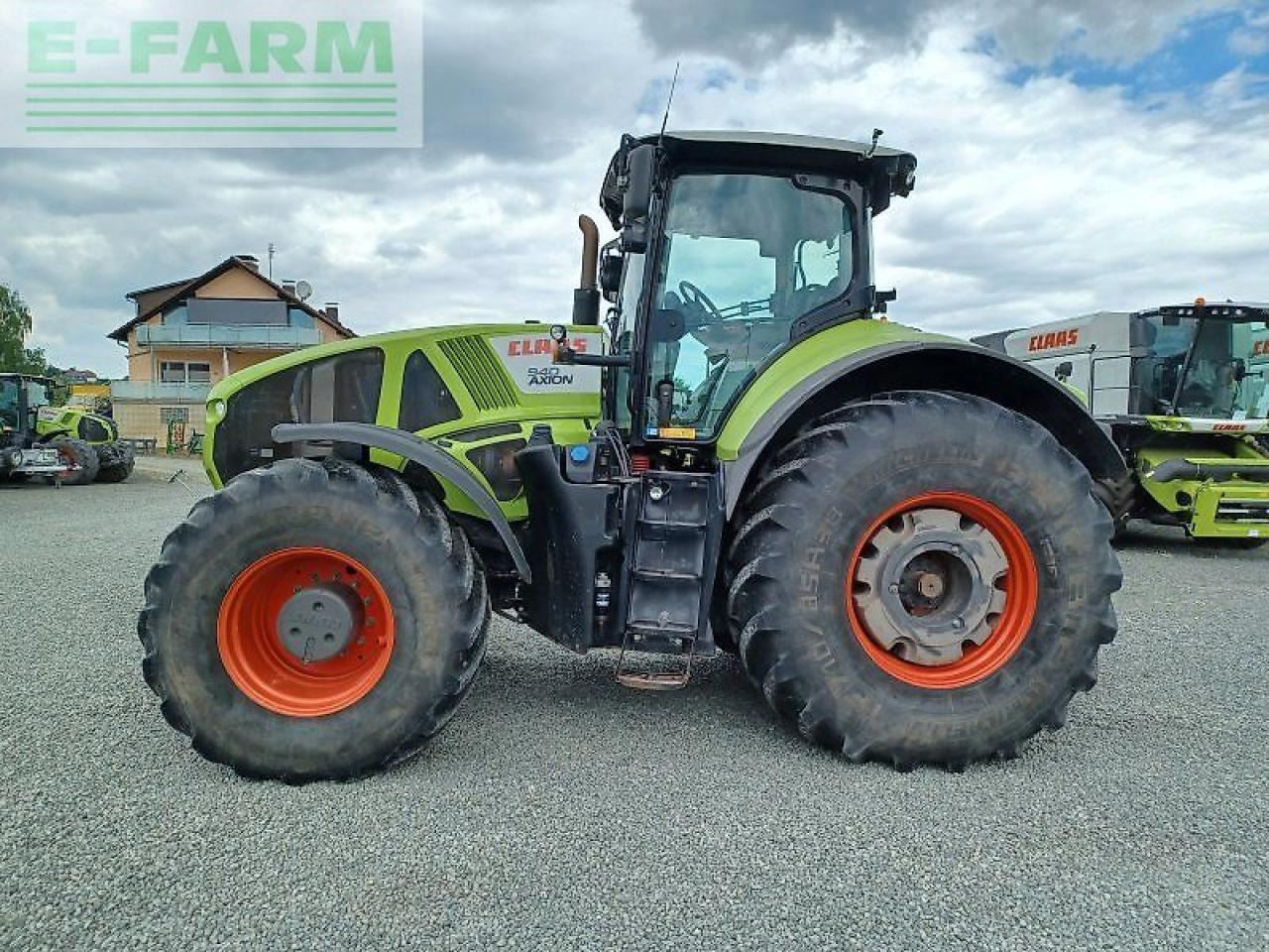 CLAAS axion 940 c-matic - Трактор: фото 2 CLAAS axion 940 c-matic - Трактор: фото 2