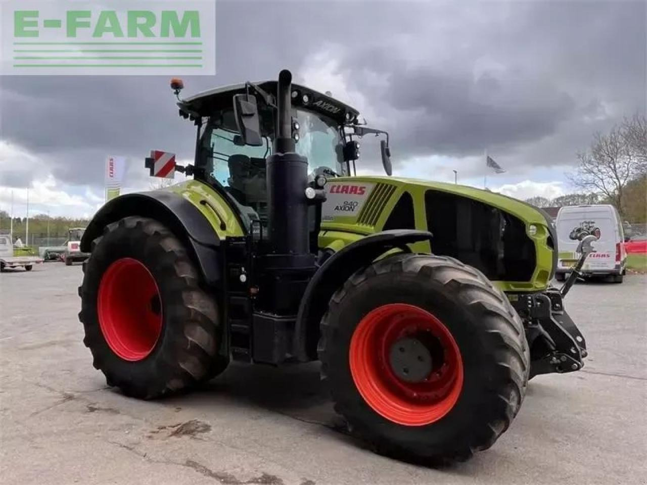 CLAAS axion 940 cmatic cebis CMATIC CEBIS - Трактор: фото 3 CLAAS axion 940 cmatic cebis CMATIC CEBIS - Трактор: фото 3