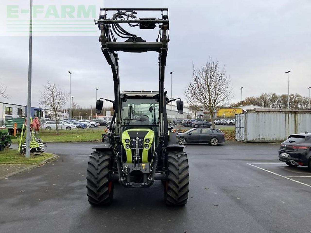 CLAAS axos 240 advanced mit fl u506 - Трактор: фото 4 CLAAS axos 240 advanced mit fl u506 - Трактор: фото 4