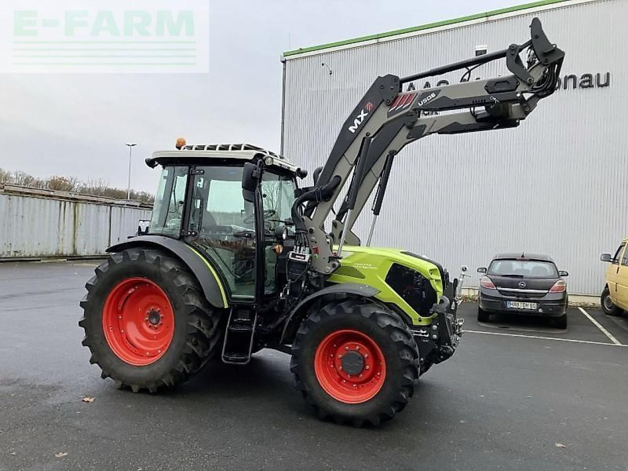 CLAAS axos 240 advanced mit fl u506 - Трактор: фото 2 CLAAS axos 240 advanced mit fl u506 - Трактор: фото 2