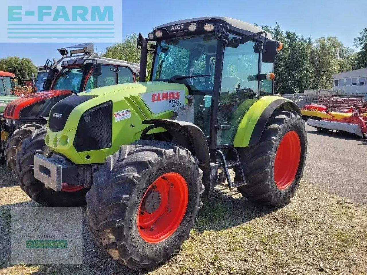 CLAAS axos 340 - Трактор: фото 1 CLAAS axos 340 - Трактор: фото 1