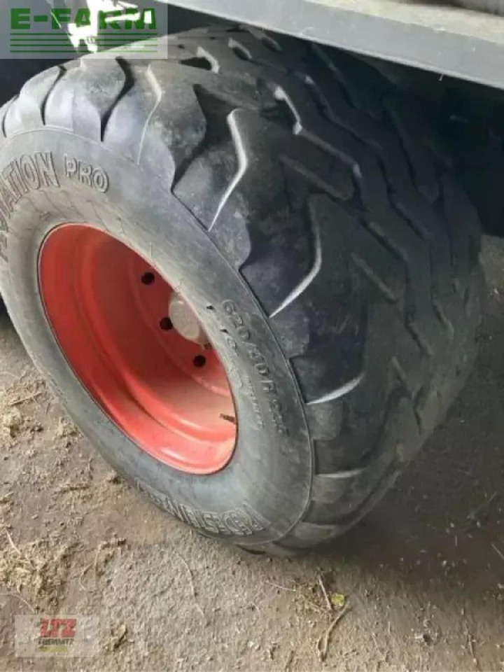 CLAAS ladewagen quantum 5700 p - Самозагружающийся прицеп: фото 4 CLAAS ladewagen quantum 5700 p - Самозагружающийся прицеп: фото 4