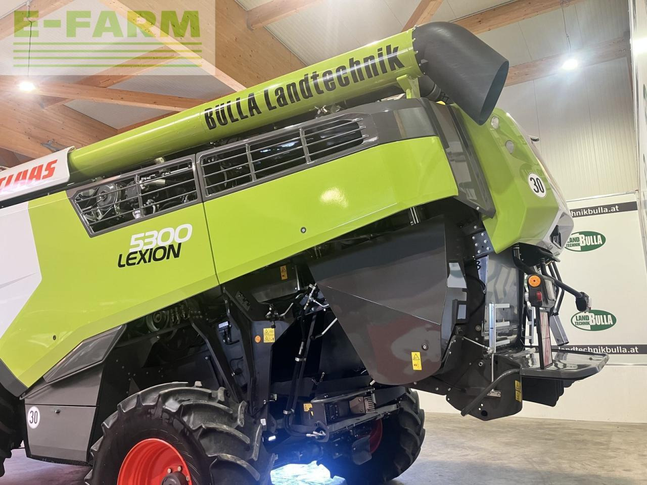 CLAAS lexion 5300 - Зерноуборочный комбайн: фото 4 CLAAS lexion 5300 - Зерноуборочный комбайн: фото 4