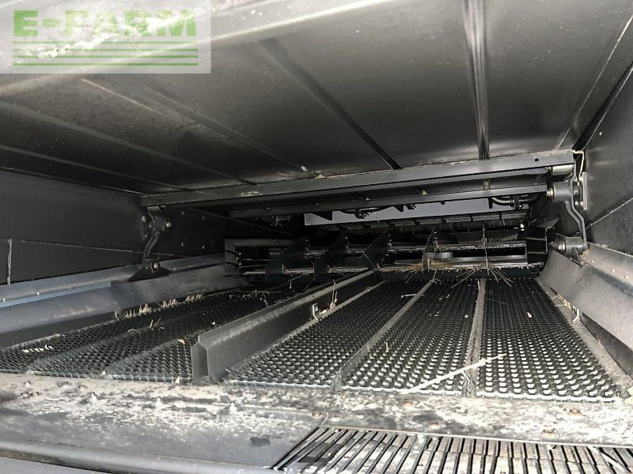 Зерноуборочный комбайн CLAAS lexion 670 tt: фото 15 Зерноуборочный комбайн CLAAS lexion 670 tt: фото 15