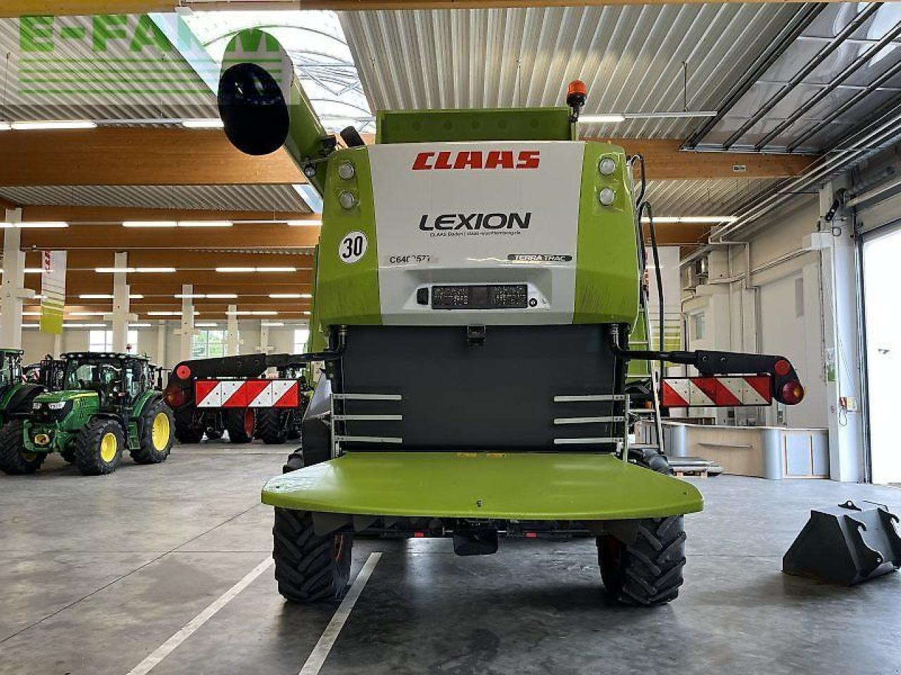 CLAAS lexion 670 tt - Зерноуборочный комбайн: фото 3 CLAAS lexion 670 tt - Зерноуборочный комбайн: фото 3