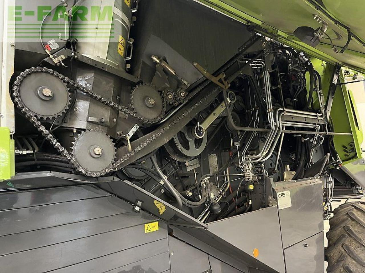 Зерноуборочный комбайн CLAAS lexion 670 tt: фото 24 Зерноуборочный комбайн CLAAS lexion 670 tt: фото 24