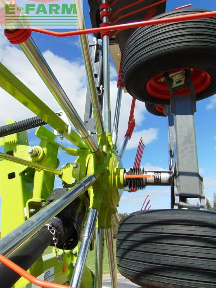 CLAAS liner 1600 - Сеноворошилка: фото 3 CLAAS liner 1600 - Сеноворошилка: фото 3