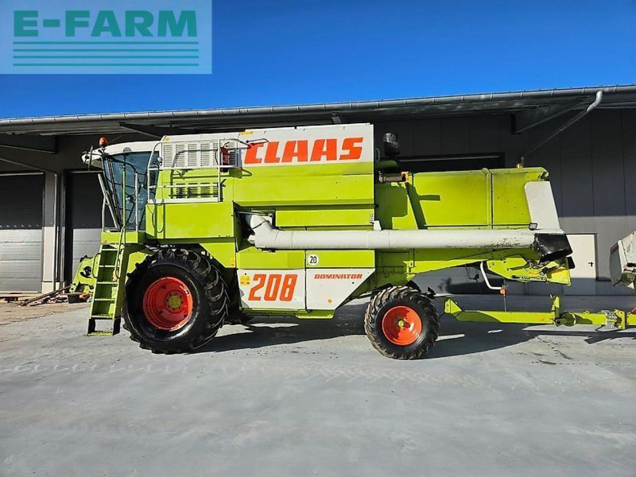 CLAAS mega 208 "gepflegte maschine" inzahlungnahme möglich - Зерноуборочный комбайн: фото 3 CLAAS mega 208 "gepflegte maschine" inzahlungnahme möglich - Зерноуборочный комбайн: фото 3