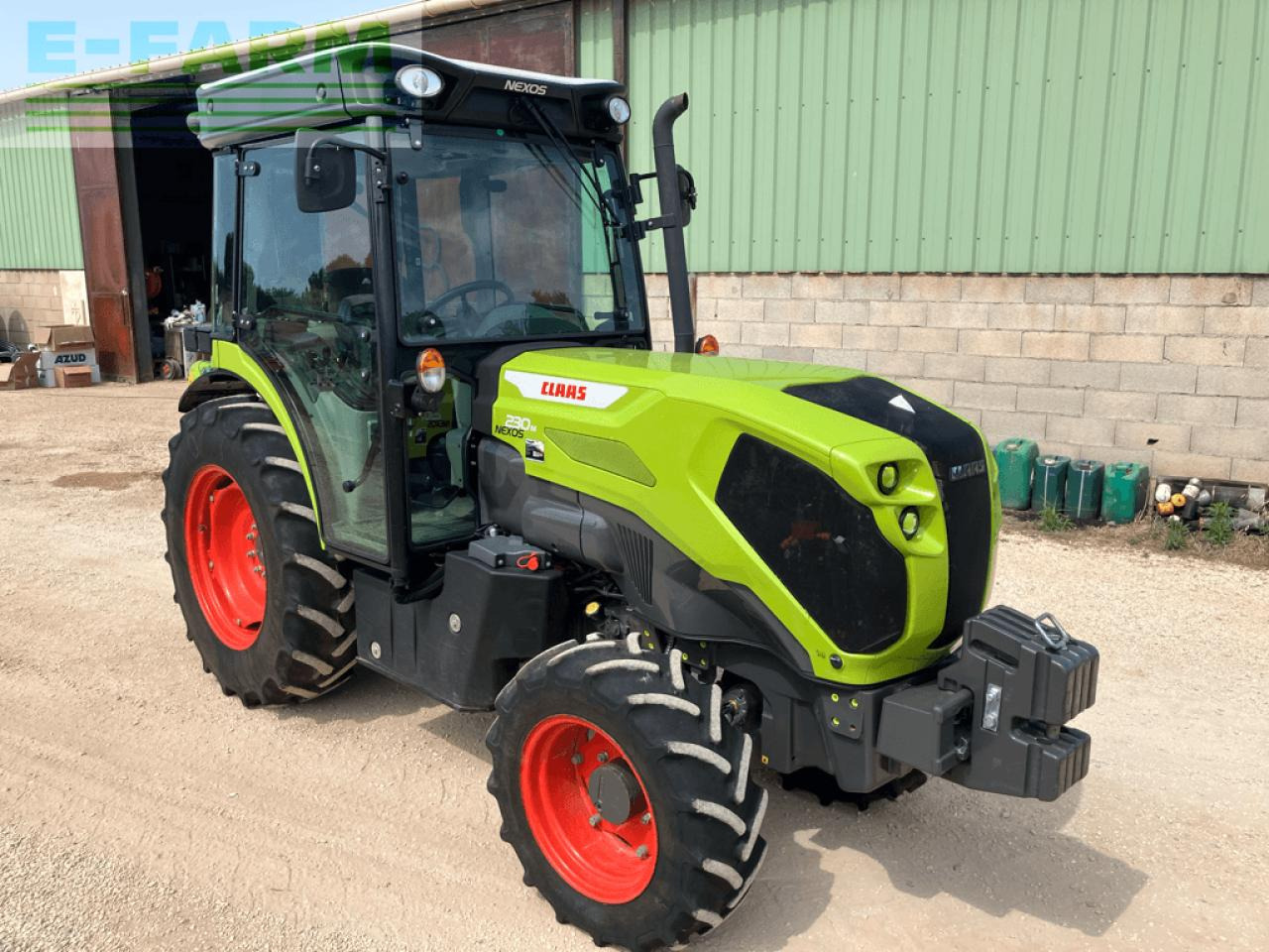 CLAAS nexos 230 m - Трактор: фото 4 CLAAS nexos 230 m - Трактор: фото 4