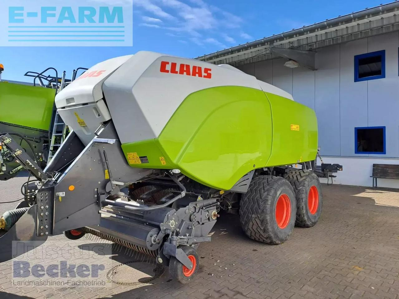 CLAAS quadrant 5200 fc - Пресс-подборщик тюковый: фото 1 CLAAS quadrant 5200 fc - Пресс-подборщик тюковый: фото 1