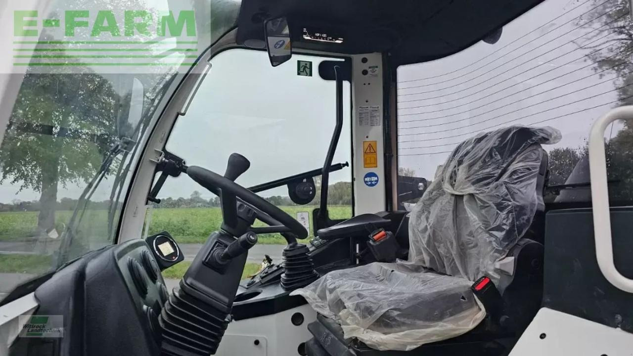 CLAAS torion 535 - Мини-экскаватор: фото 5 CLAAS torion 535 - Мини-экскаватор: фото 5