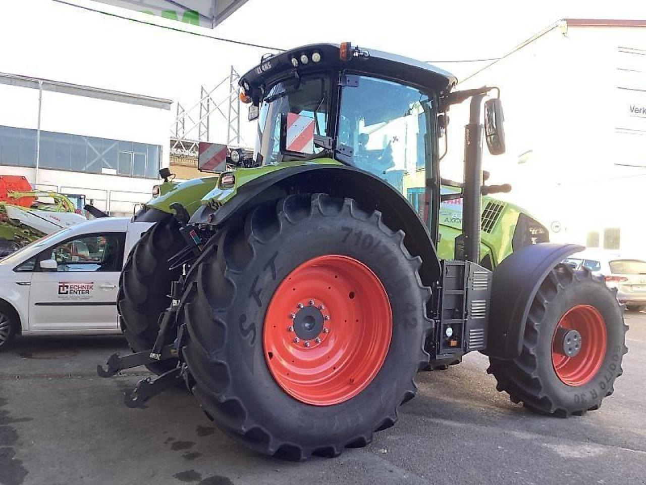 CLAAS traktor axion 830 cm cebis - Трактор: фото 4 CLAAS traktor axion 830 cm cebis - Трактор: фото 4
