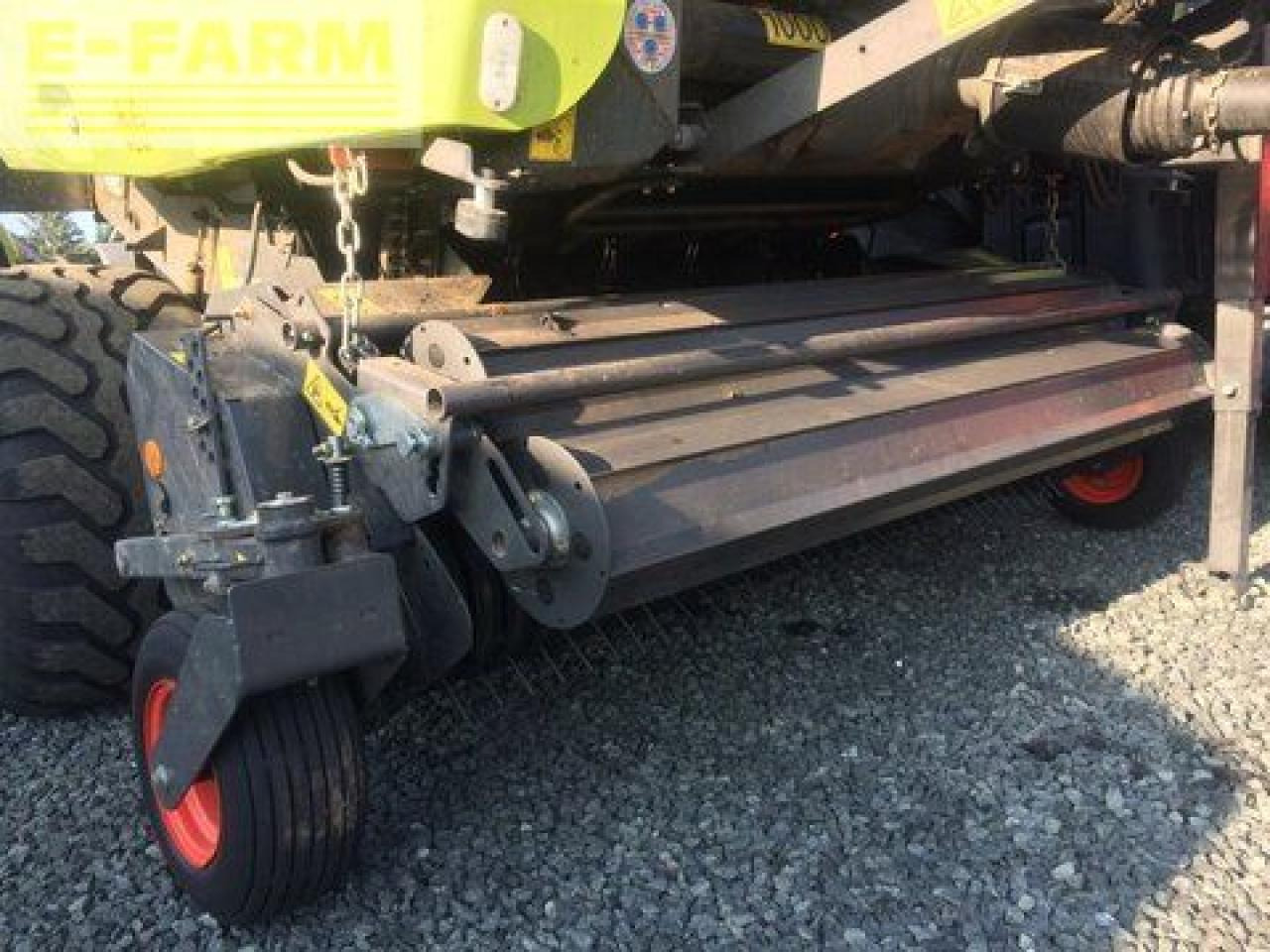 CLAAS variant 485 rc - Пресс-подборщик тюковый: фото 4 CLAAS variant 485 rc - Пресс-подборщик тюковый: фото 4