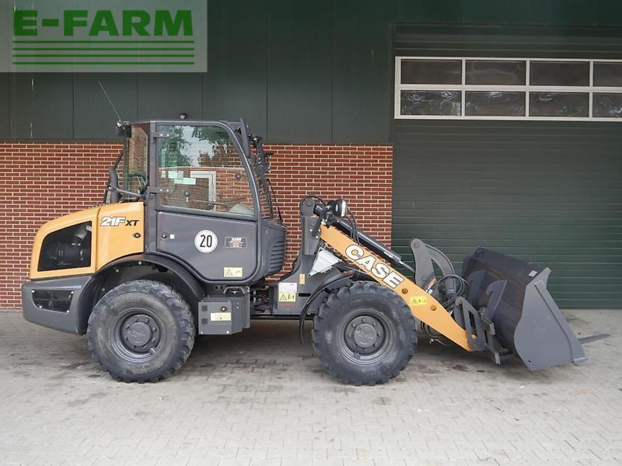 Case-IH 21f xt - Мини-экскаватор: фото 4 Case-IH 21f xt - Мини-экскаватор: фото 4