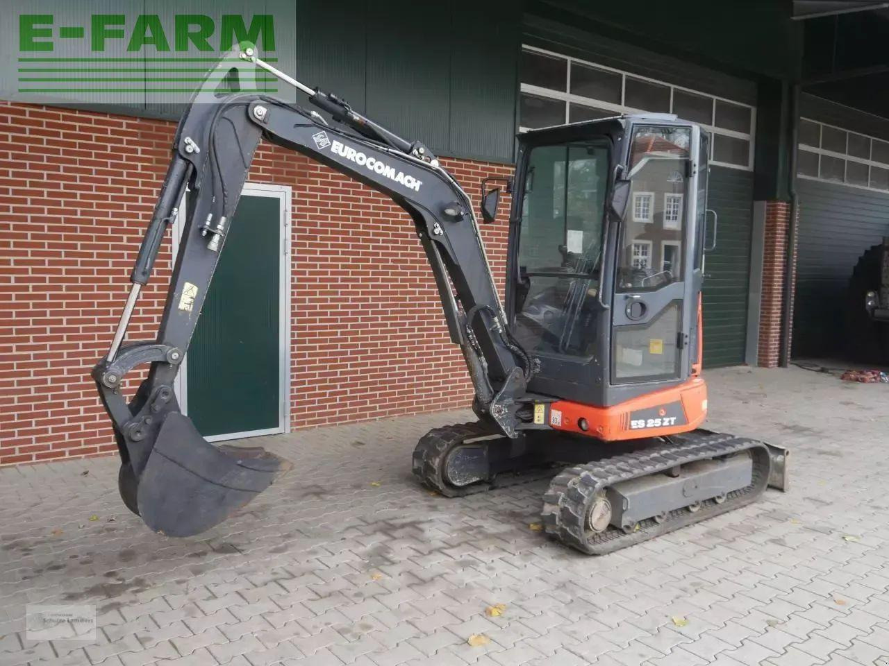 Case-IH eurocomach es25zt - Мини-экскаватор: фото 3 Case-IH eurocomach es25zt - Мини-экскаватор: фото 3