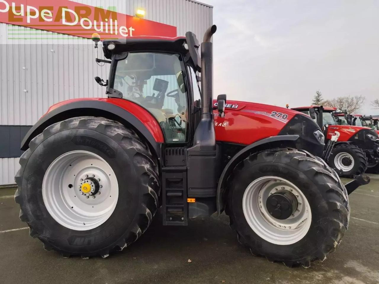 Case-IH optum 270 cvx CVX - Трактор: фото 1 Case-IH optum 270 cvx CVX - Трактор: фото 1