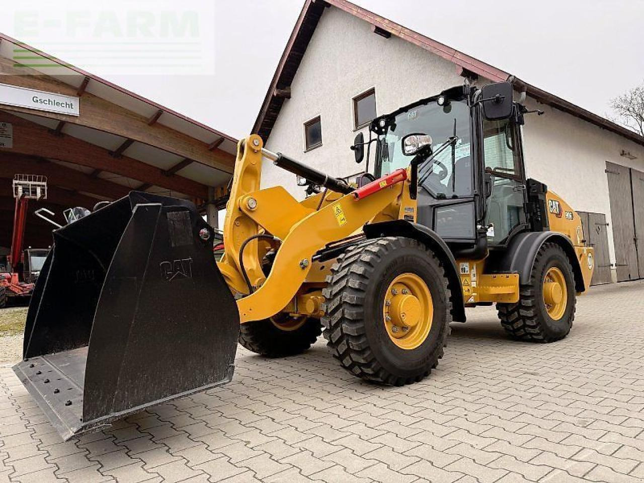 Caterpillar 906 - Мини-экскаватор: фото 3 Caterpillar 906 - Мини-экскаватор: фото 3