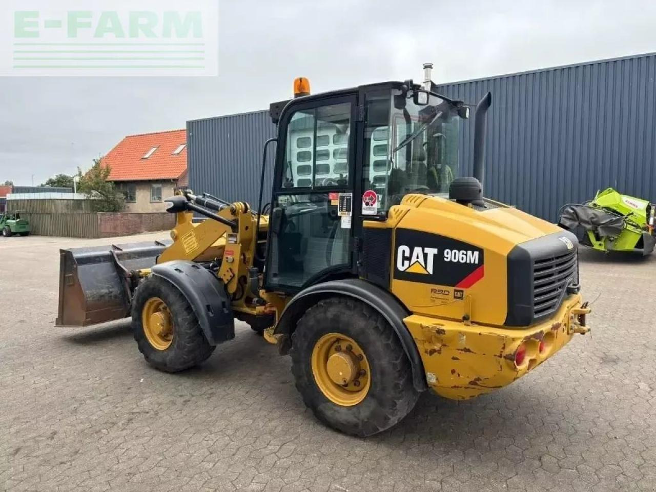 Caterpillar 906 m - Мини-экскаватор: фото 2 Caterpillar 906 m - Мини-экскаватор: фото 2