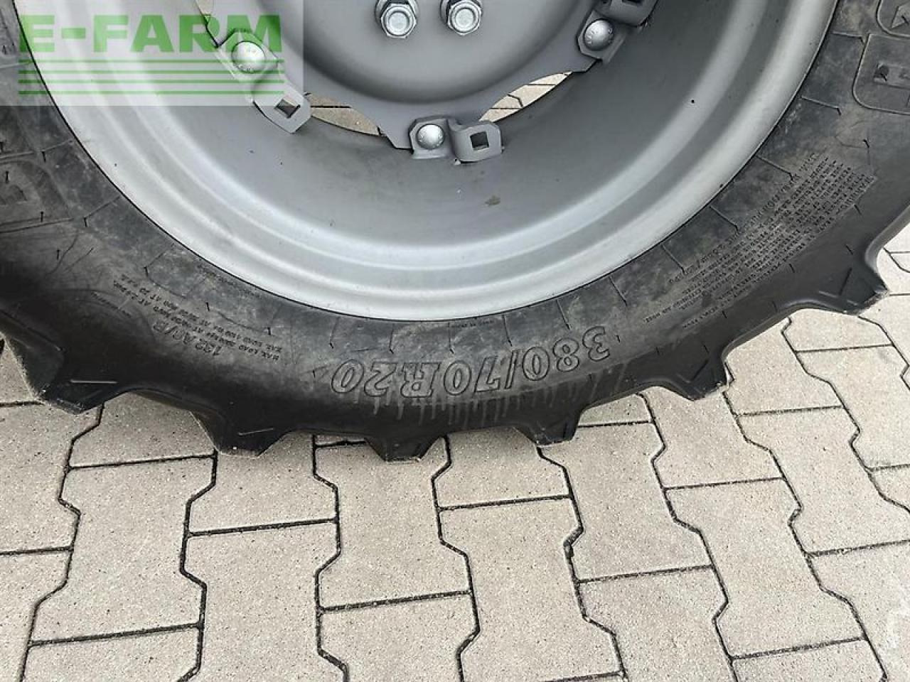 Трактор Deutz-Fahr 5090.4: фото 16 Трактор Deutz-Fahr 5090.4: фото 16