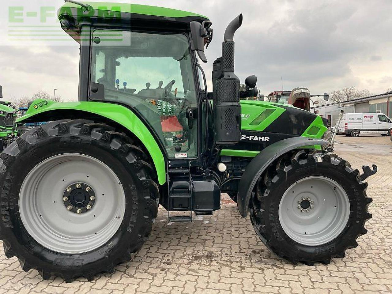 Deutz-Fahr 6115c rv-shift - Трактор: фото 3 Deutz-Fahr 6115c rv-shift - Трактор: фото 3