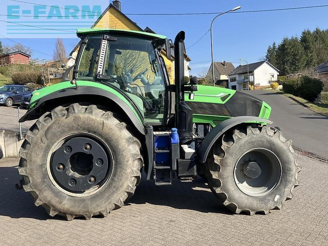 Deutz-Fahr 7250 agrotron ttv - Трактор: фото 3 Deutz-Fahr 7250 agrotron ttv - Трактор: фото 3