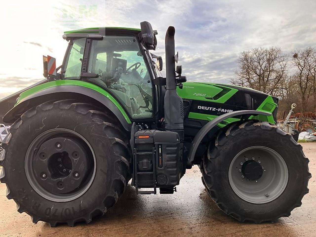 Deutz-Fahr 7250 ttv - Трактор: фото 4 Deutz-Fahr 7250 ttv - Трактор: фото 4