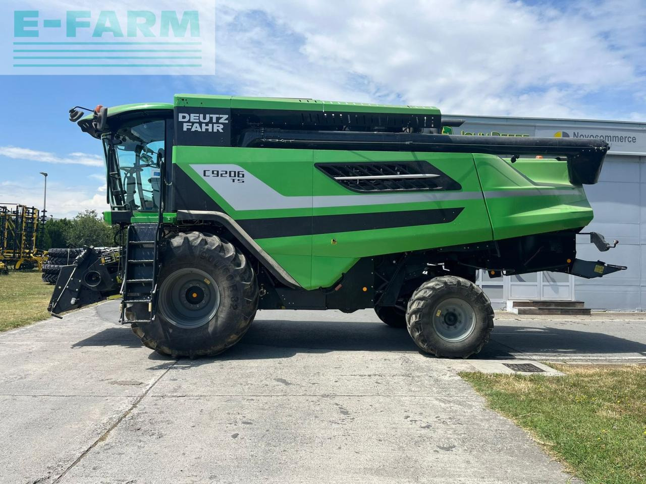 Deutz-Fahr C9206 TS - Зерноуборочный комбайн: фото 2 Deutz-Fahr C9206 TS - Зерноуборочный комбайн: фото 2