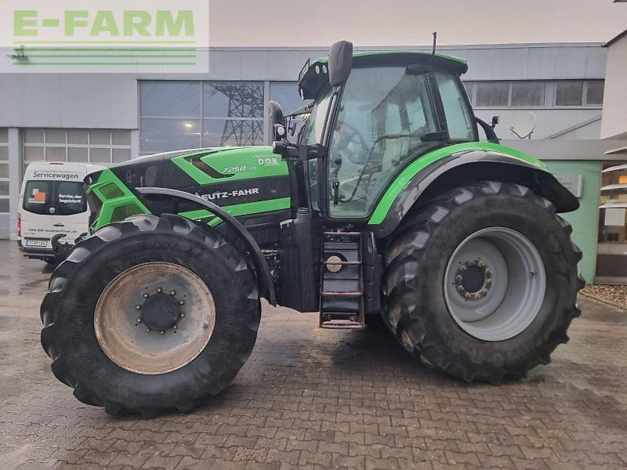Deutz-Fahr agrotron 7250 ttv - Трактор: фото 2 Deutz-Fahr agrotron 7250 ttv - Трактор: фото 2