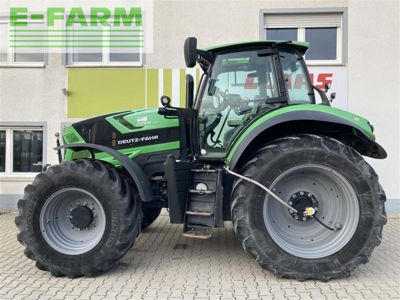 Трактор Deutz-Fahr agrotron 7250 ttv: фото 12 Трактор Deutz-Fahr agrotron 7250 ttv: фото 12