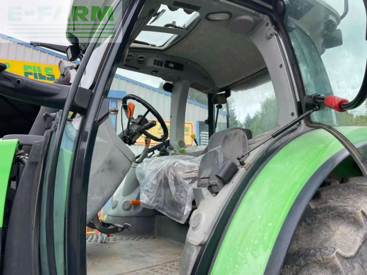 Deutz-Fahr tracteur agricole agrotron k420e3 deutz-fahr - Трактор: фото 3 Deutz-Fahr tracteur agricole agrotron k420e3 deutz-fahr - Трактор: фото 3