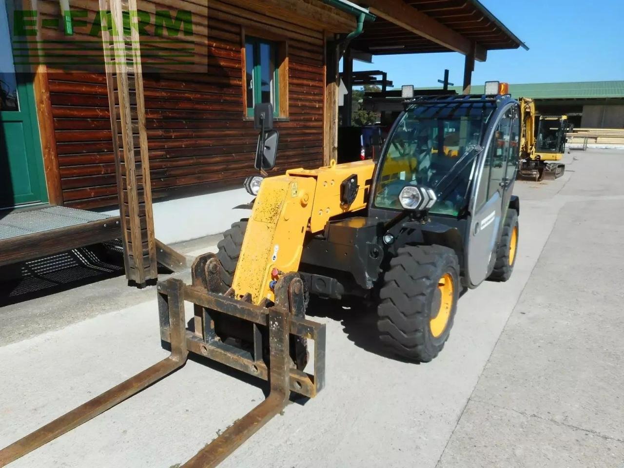 Dieci 26.6 mini agri ( 2,6t + 5,7m ) - Телескопический погрузчик: фото 2 Dieci 26.6 mini agri ( 2,6t + 5,7m ) - Телескопический погрузчик: фото 2