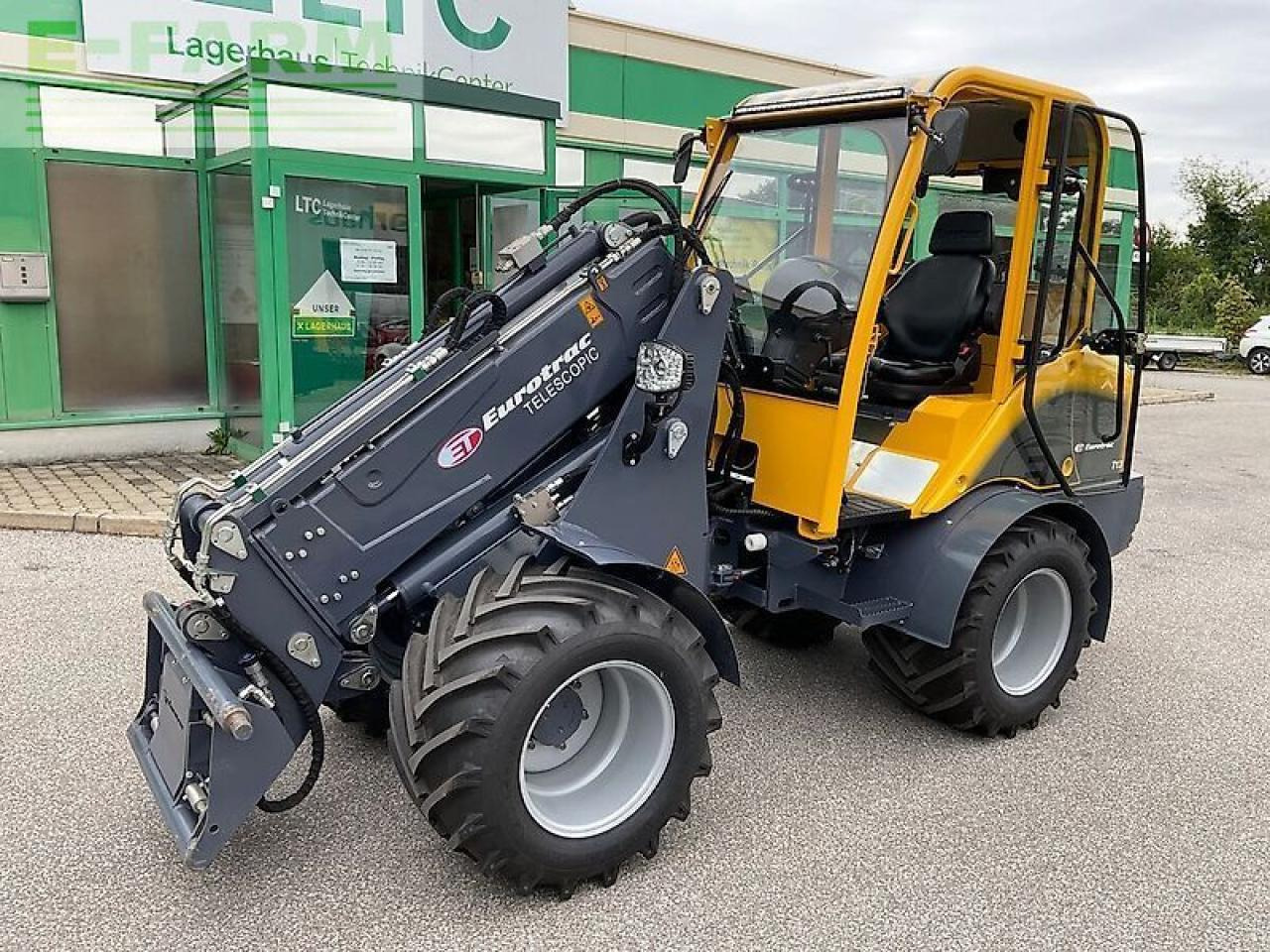 Eurotrac t 13-cf - Мини-экскаватор: фото 1 Eurotrac t 13-cf - Мини-экскаватор: фото 1
