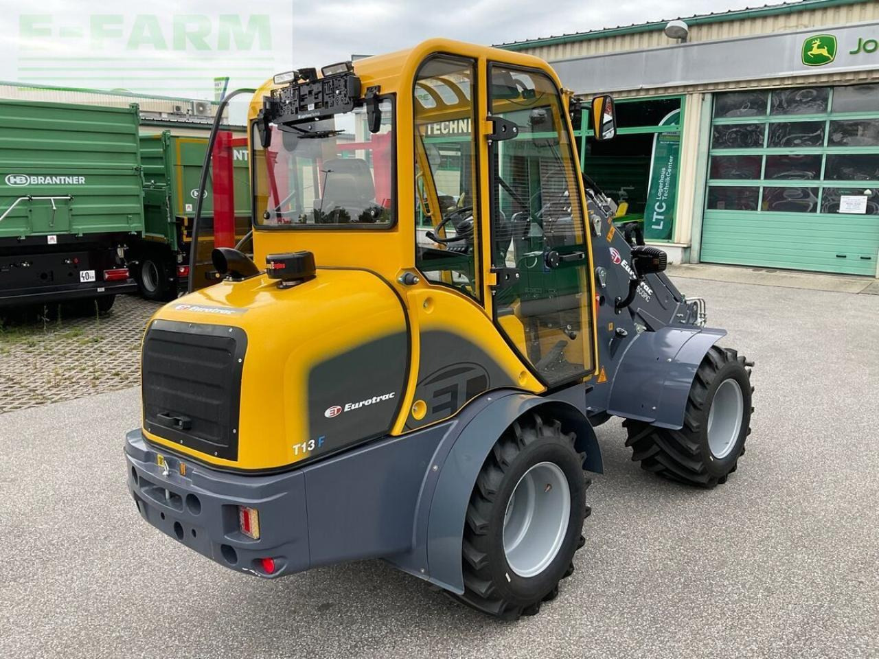Eurotrac t 13-cf - Мини-экскаватор: фото 3 Eurotrac t 13-cf - Мини-экскаватор: фото 3