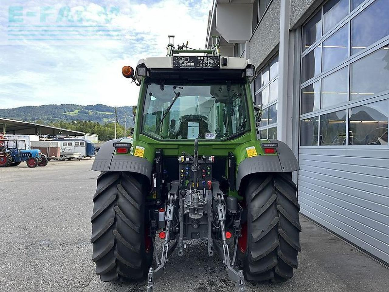 Fendt 211 s vario gen3 power setting 2 - Трактор: фото 5 Fendt 211 s vario gen3 power setting 2 - Трактор: фото 5