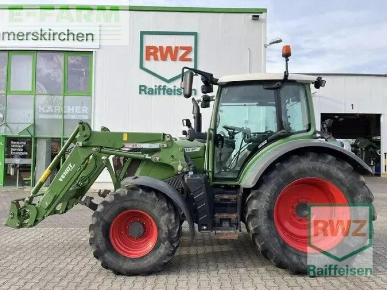 Fendt 313 s4 profi mit frontlader - Трактор: фото 1 Fendt 313 s4 profi mit frontlader - Трактор: фото 1