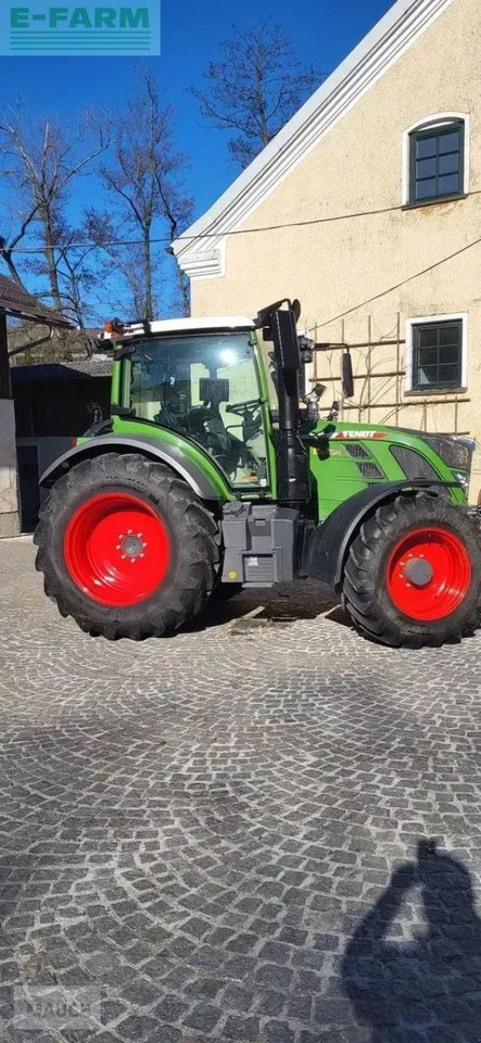 Fendt 516 vario profi fendtone Profi - Трактор: фото 2 Fendt 516 vario profi fendtone Profi - Трактор: фото 2