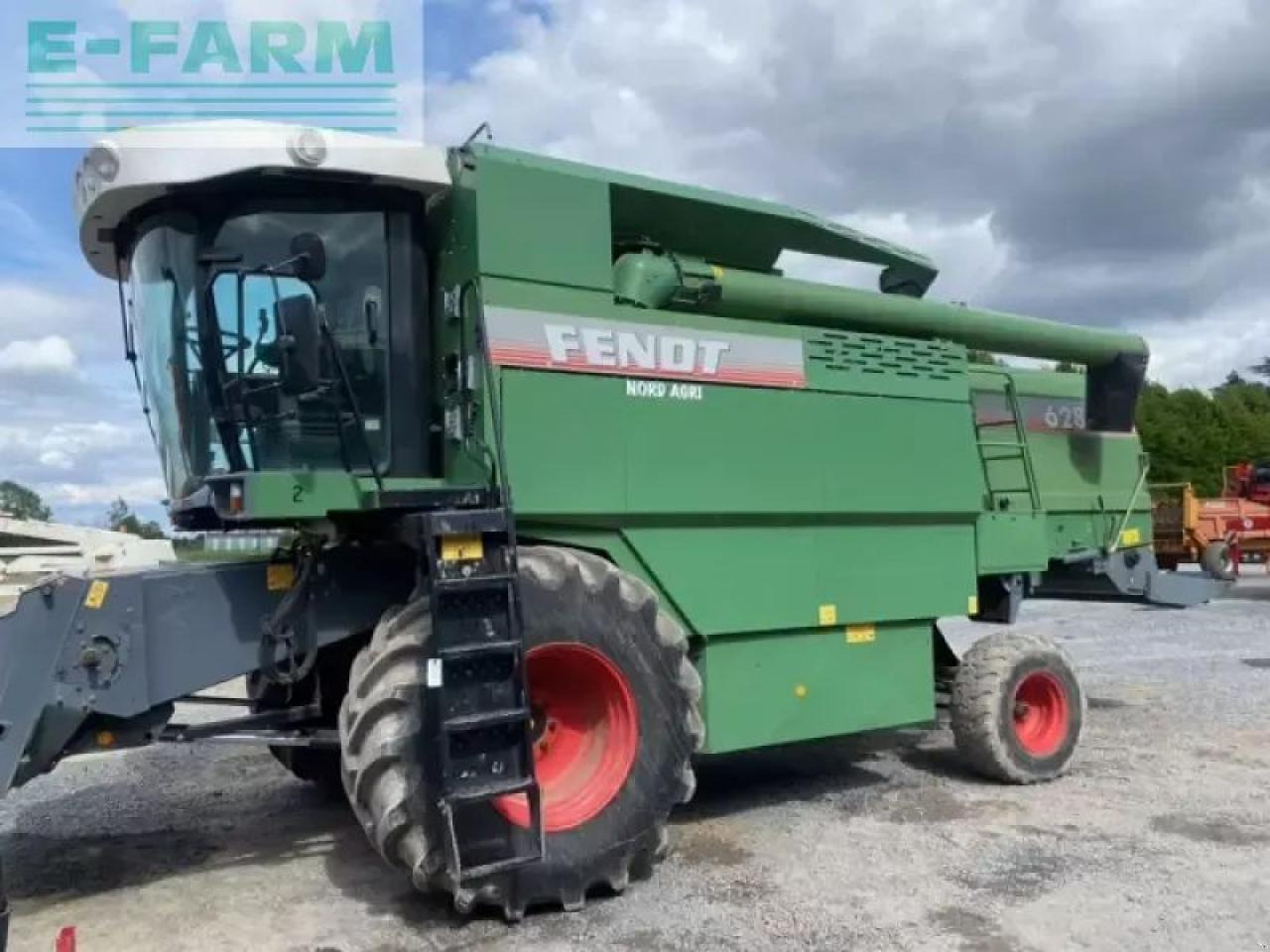 Fendt 6280c - Зерноуборочный комбайн: фото 1 Fendt 6280c - Зерноуборочный комбайн: фото 1