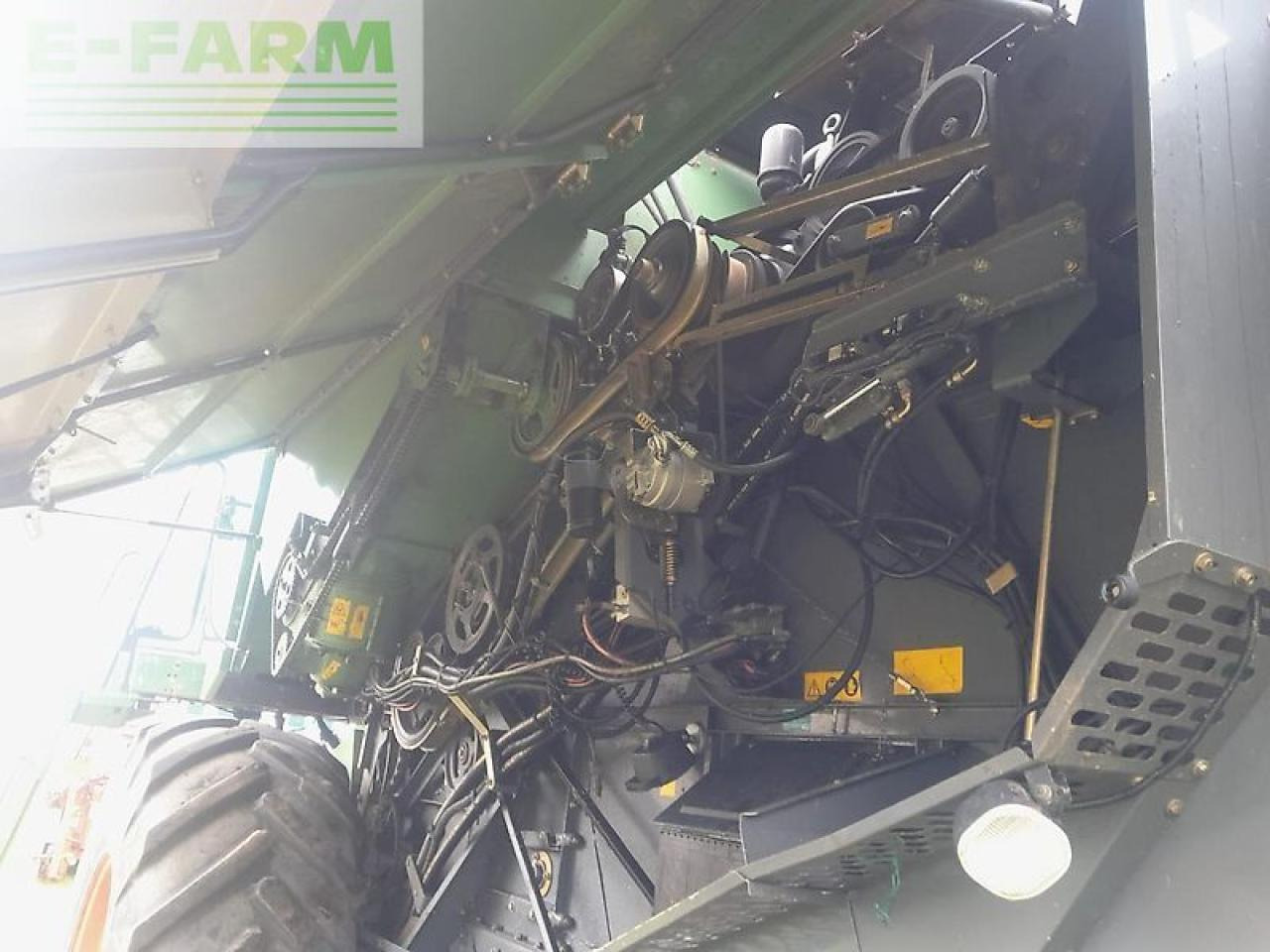 Зерноуборочный комбайн Fendt 6300c: фото 7