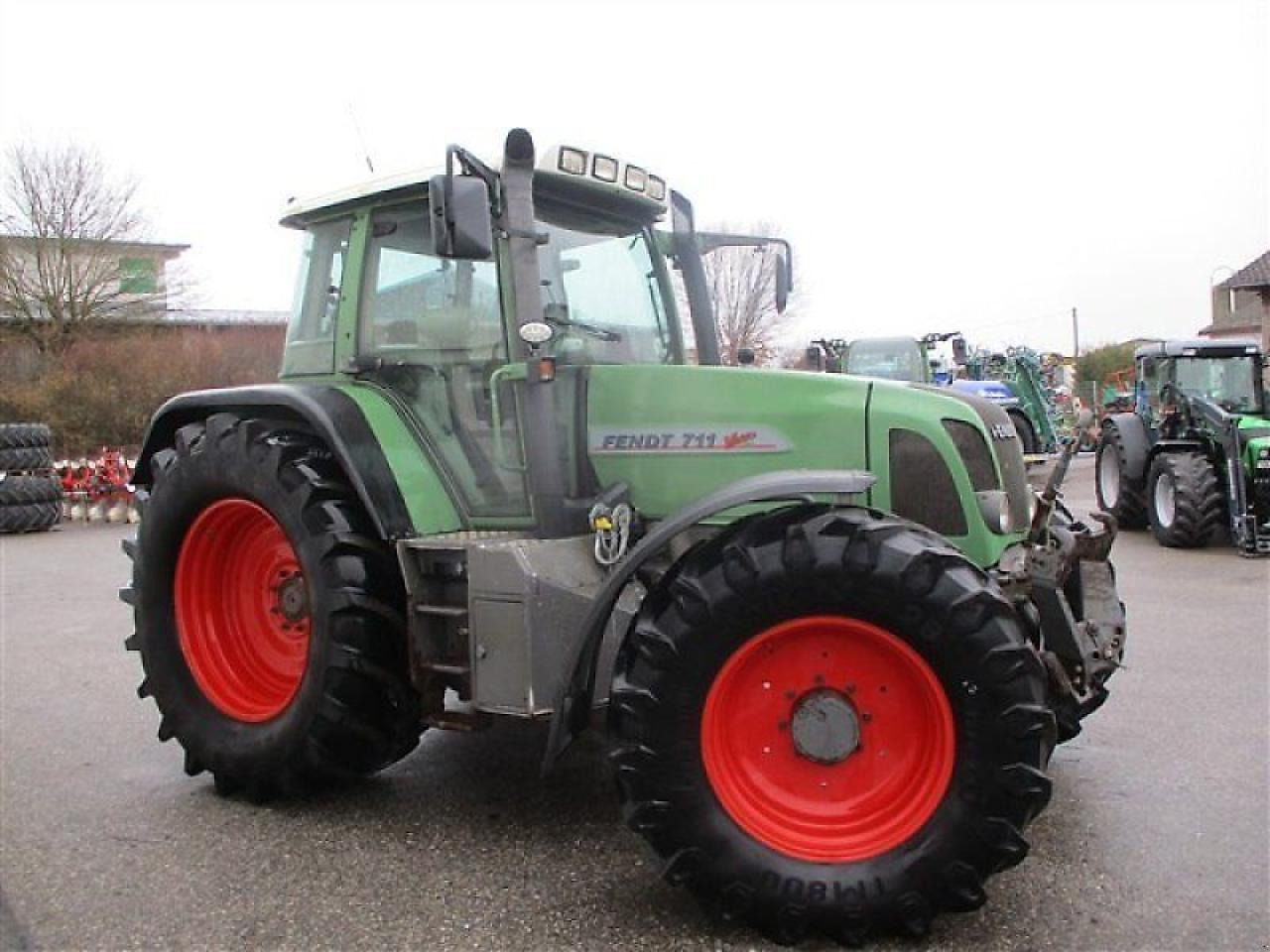 Fendt 711 vario tms - Трактор: фото 3 Fendt 711 vario tms - Трактор: фото 3