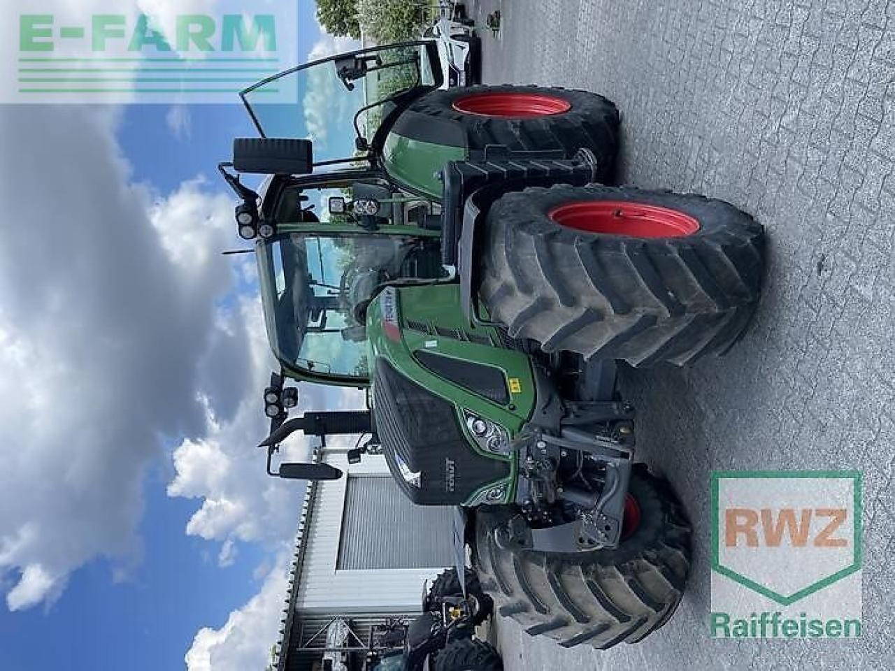 Fendt 718 profi-plus s 4 vario ProfiPlus - Трактор: фото 5 Fendt 718 profi-plus s 4 vario ProfiPlus - Трактор: фото 5